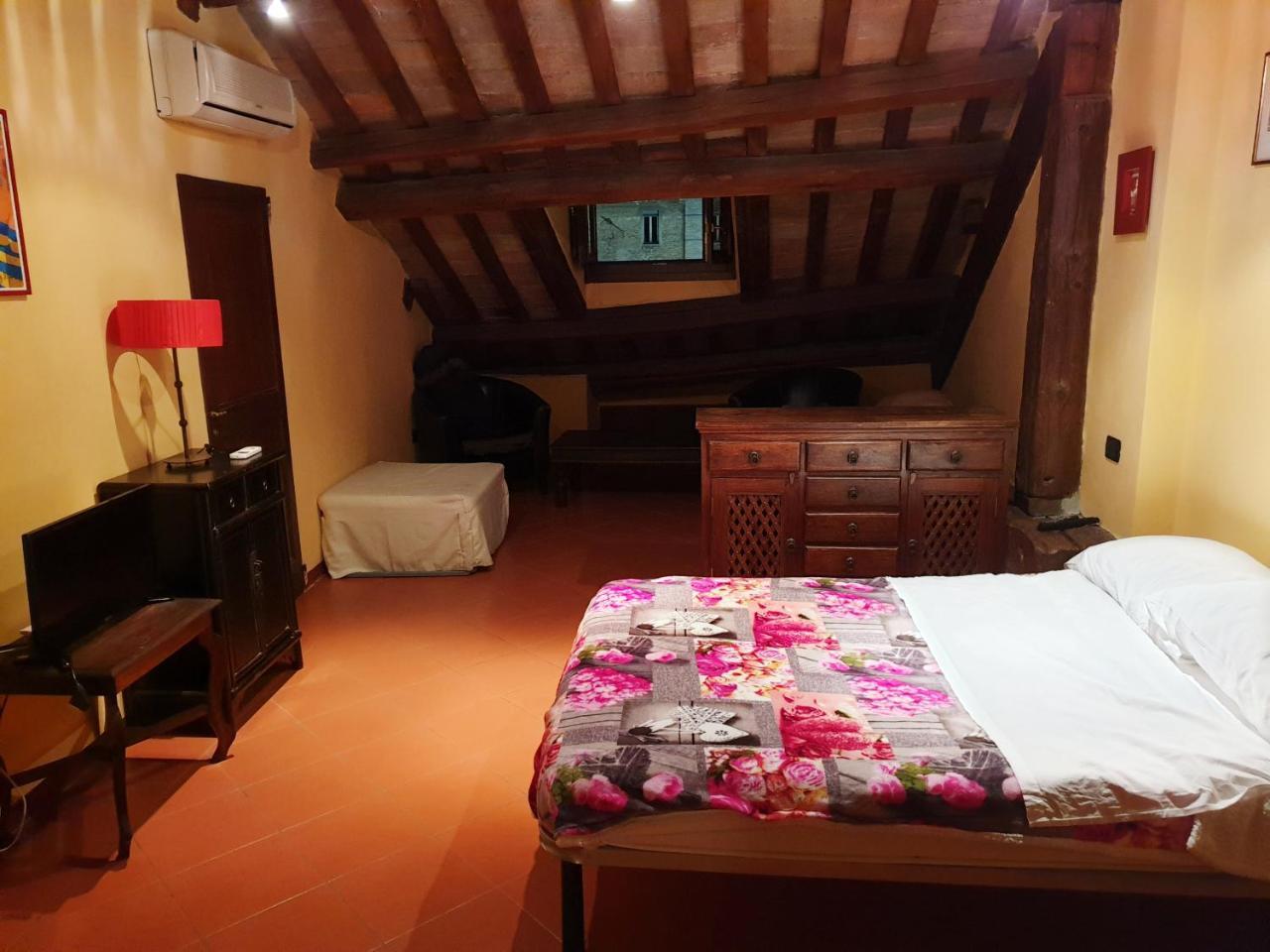 Apartment Garibaldi Ferrara Ngoại thất bức ảnh